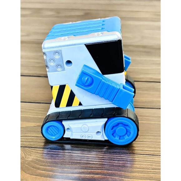 Mibro Really Rad Robots Blue MB.01 Robot (No Remote Included) - Picture 4 of 6